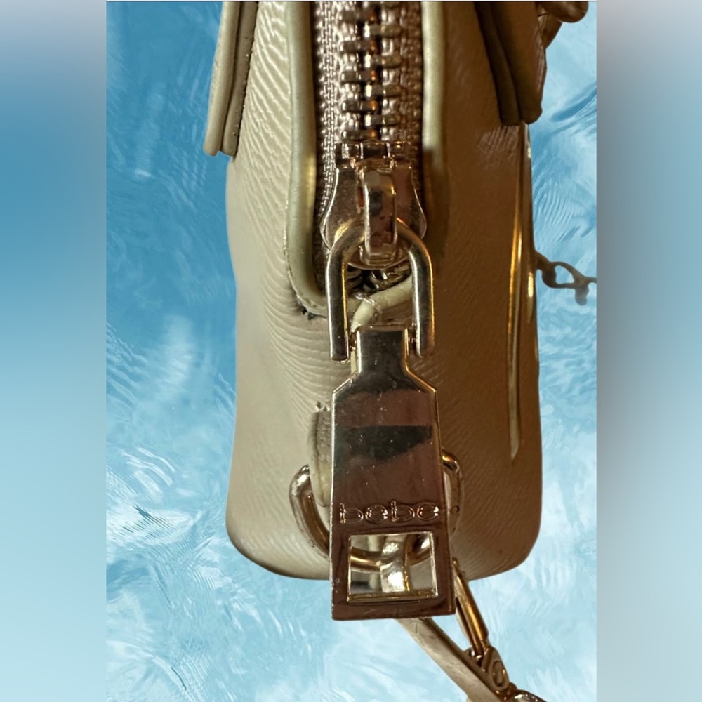 Bebe Gianna Micro Dome Crossbody in Beige NWOT - Picture 4 of 9